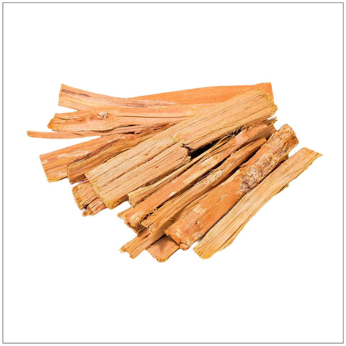 Dried Cat&#39;s Claw Bark used in herbal supplements for immune and joint support.