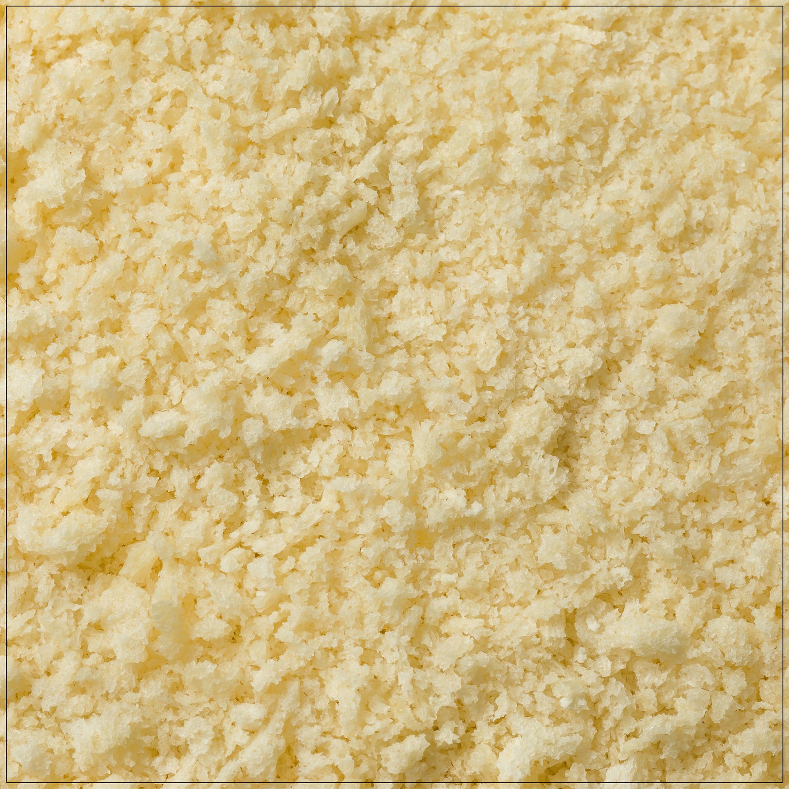 Crispy golden panko breadcrumbs in a bowl – perfect for coating chicken, fish, or vegetable