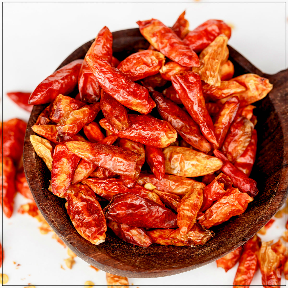 Close-up of vibrant red and green Bird&#39;s Eye Chilies